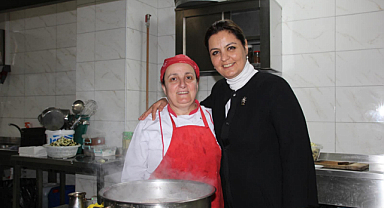 Berrin Aydın seçim çalışmalarını sürdürüyor