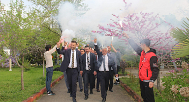 Ertuğrul Gazi Konal'dan seçim gezileri