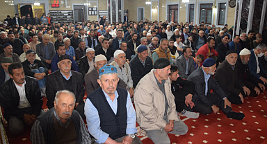 Espiye'de Kadir Gecesi coşkusu yaşandı