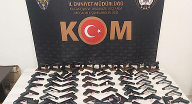 Giresun'da 71 ruhsatsız tabanca ele geçirildi, bir zanlı tutuklandı