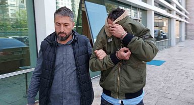Kapkaç yöntemiyle altın çalan zanlı tutuklandı