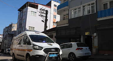 Tabanca ile şakalaşma kanlı bitti: 1'i ağır 2 yaralı