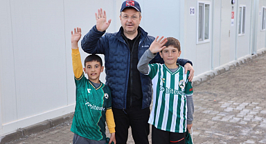 Vali Ünlü, Giresunspor sevgisini aşılıyor