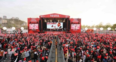 19 Mayıs coşkusu Karsu ile yaşandı