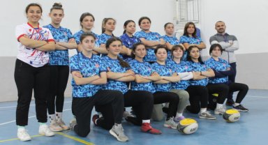 7'li Ragbi Kadınlar Türkiye Şampiyonası'na Bafra ekibi de katılacak