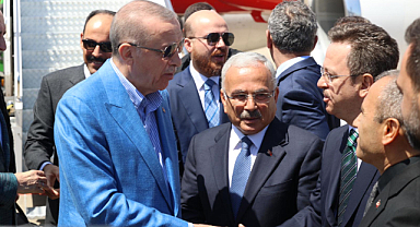 Cumhurbaşkanı Erdoğan'ı Vali Enver Ünlü karşıladı