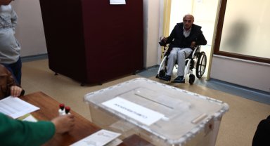 Düzce'de seçimler için huzurevinde sandık kuruldu