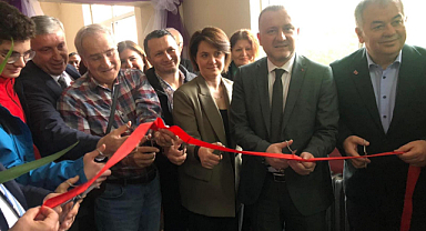 Emür, Ernes Canikli Kütüphanesinin açılışına katıldı