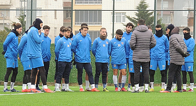 Eynesil Belediyespor'da yaprak dökümü