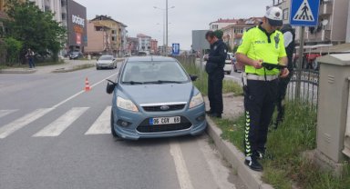 Samsun'da otomobilin çarptığı yaya bisiklet sürücüsü yaralandı