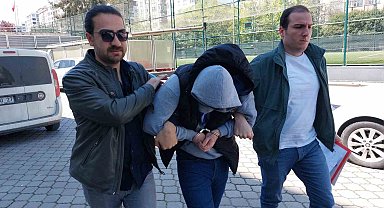 Tartıştığı kız arkadaşını silahla yaraladı