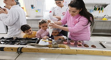 Yeniçağa'da anasınıfı öğrencilerine "Aşçılık Deneyimi" eğitimi verildi