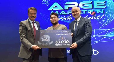 AR-GE Maraton Finali: Öğrenci, akademisyenleri geçip birinci oldu
