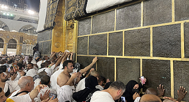 Beytullah’a yüz sürmek hacıların en büyük hayali
