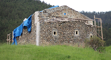 Çakrak Kilisesi'nin restorasyonu devam ediyor