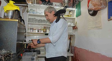 Paşa isimli karga ile sahibinin ilginç dostluğu