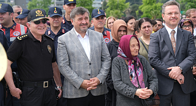 Şenlikoğlu,“Çevre İle Dost, Temiz Yeşil Ve Yaşanabilir Bir Şehir İçin Çalışıyoruz”