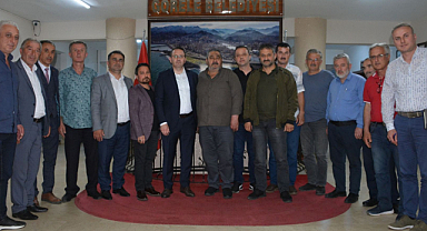 Süleymanoğlu, muhtarlarla bir araya geldi