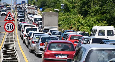 1 milyondan fazla araç geçti