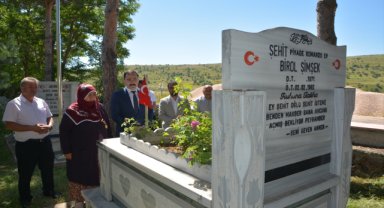 15 Temmuz şehidi Erdem Diker, Tokat'ta kabri başında anıldı