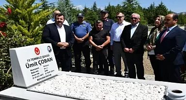 15 Temmuz şehidi Ümit Çoban, Amasya'daki kabri başında anıldı