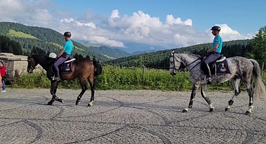 Atlı jandarma timleri görevde