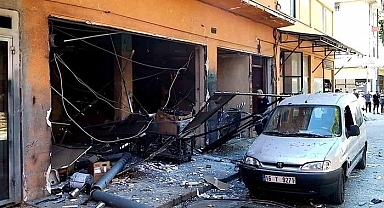 Atölyede korkutan patlama! Sokak savaş alanına döndü