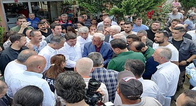 Bakanlar Tunç ve Yerlikaya, esnaf ve vatandaşlarla görüştü