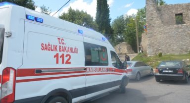 Düzce'de kayalıktan düşen kadın yaralandı