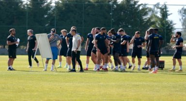 MKE Ankaragücü Teknik Direktörü Kafkas: "Biz camia olarak güçlüyüz, hazırız"