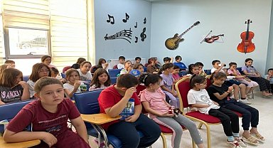 Öğrencilere "teknoloji bağımlılığı" eğitimi verildi