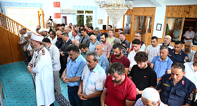 Selde kaybolan vatandaş için gıyabi cenaze namazı kılındı