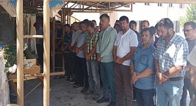 Su kanalında boğulan çocuk toprağa verildi