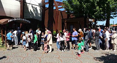 Teleferiğe yoğun ilgi