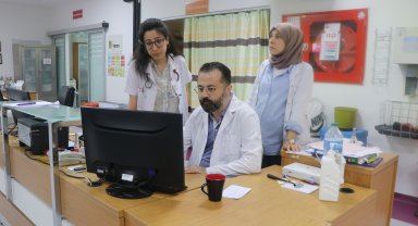 Türkiye'de birçok çocuk ev kazası nedeniyle hastanelere başvuruyor