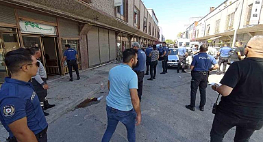 Amca-yeğen kavgasında ortalık savaş alanına döndü!