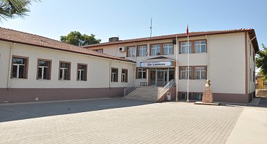 Depreme dayanıksız iki okul binası boşaltılacak