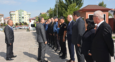Görevine başladı