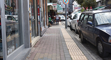 Kaldırım işgaline çözüm üretildi