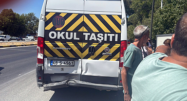 Şoför sara nöbeti geçirdi, trafik kazası oldu: 7 yaralı