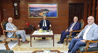 Vali Serdengeçti’ye ziyaretler devam ediyor