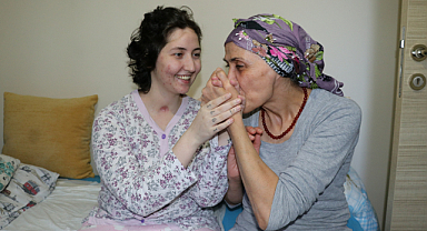 Annesinin desteğiyle hayata tutundu