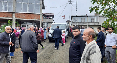 Düğünde oynarken kalbine yenildi