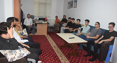 Espiye Müftüsü Gülbe, öğrencilerle bir araya geldi