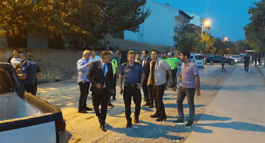 Polis otosu ve pikap çarpıştı: 2'si polis 3 yaralı