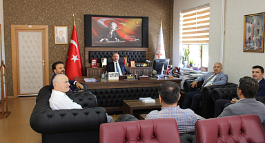 Vali Serdengeçti’den İl Sağlık Müdürlüğü’ne ziyaret