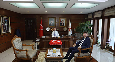 Vali Serdengeçti'nin Makam kabulleri sürüyor