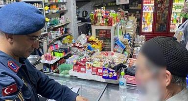 22 bin liralık hırsızlık güvenlik kamerasında