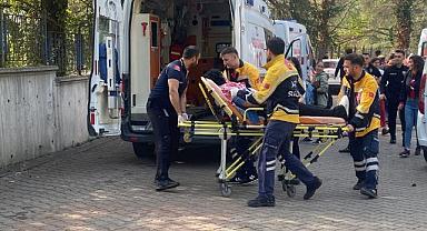 29 Ekim Kutlamasında Üç Veli Meşale Aleviyle Yaralandı