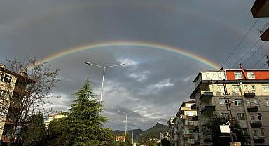 Arhavi’de kartpostallık gökkuşağı manzarası